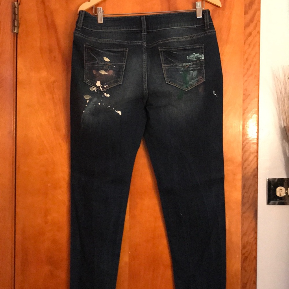 Jeans - Picture 6 of 7